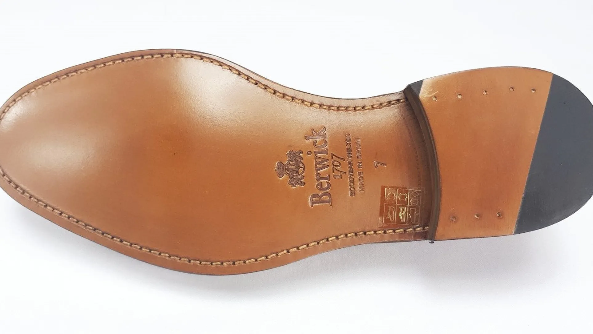 Berwick Men's Chelsea Leather Pull-On Boots 303/K1